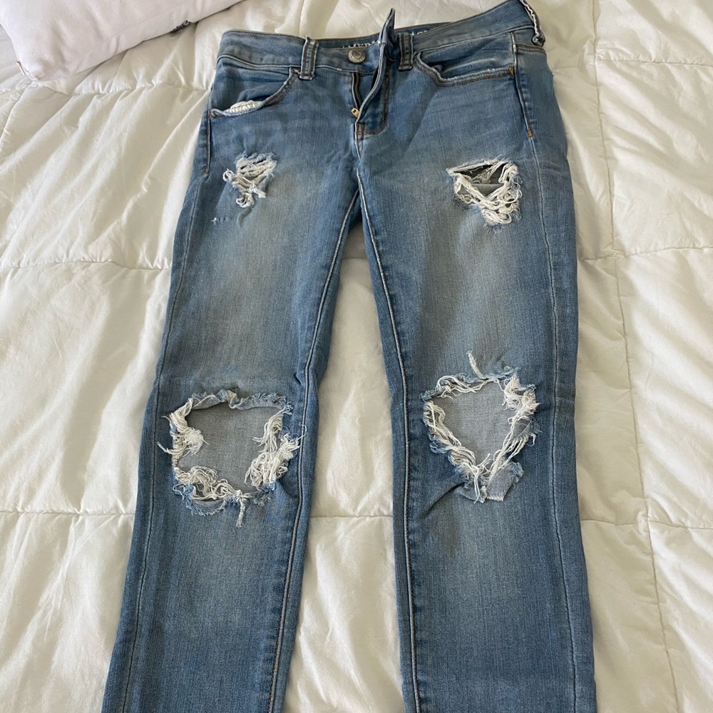 Knee rip jeggings